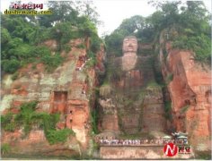世界上最大的石刻佛像：乐山大佛100...