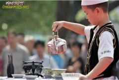 奇异风俗：为什么回族不吃猪, 藏族不...