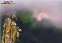 庐山千年佛灯之谜：是自然奇观、还是神...