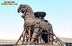 中国最大的铁狮子：重达32吨屹立千年...