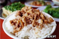 药膳食疗菜谱：黄芪红枣肉臊饭做法-功...