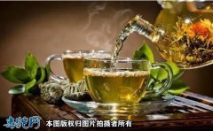 枇杷芦根饮的做法步骤 - 功效祛风清...